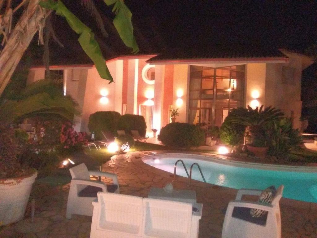 Relais Villa Stella Taranto Exterior photo